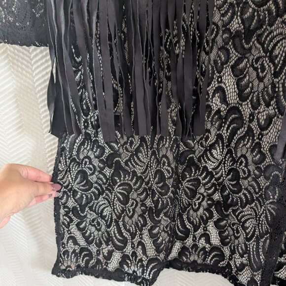 Simon Chang Lace Crochet Duster Faux Suede Fringe Black Size 10, M, Whimsigoth - Picture 12 of 13